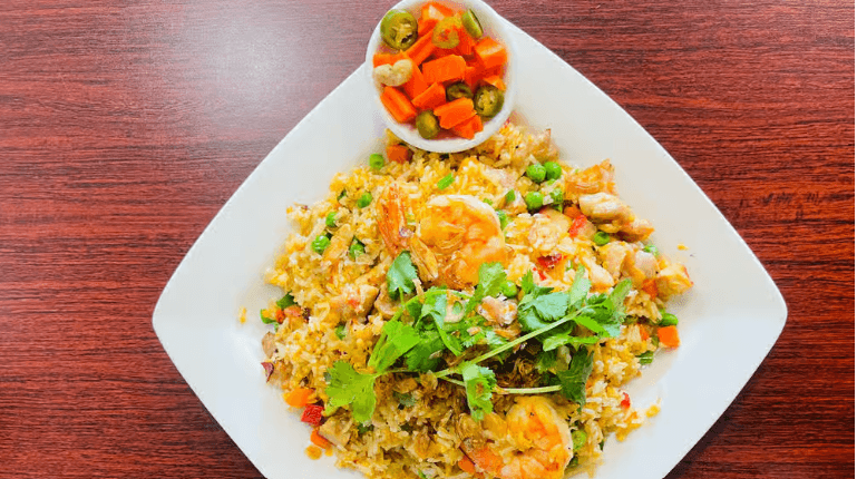 Shrimp Fried Rice / Com Chien Tom