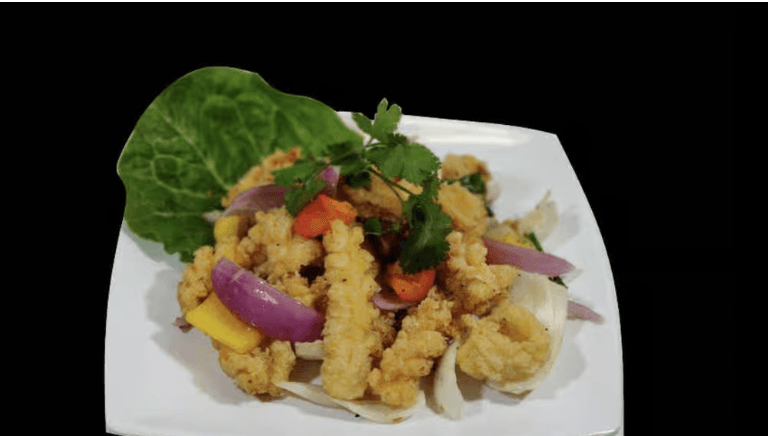 Fried Salt & Pepper Calamari / Mục Rang Muoi