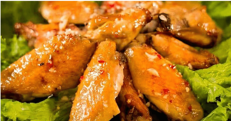 Fried Chicken Wings / Canh Ga Chiến Nước Mam (5 pcs)